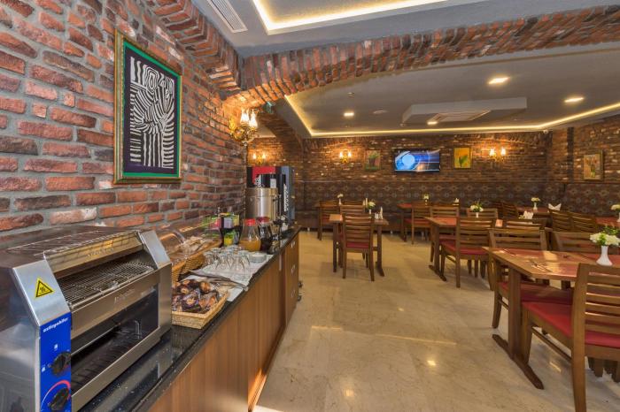 aprilis gold hotel special class