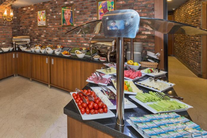 aprilis gold hotel special class