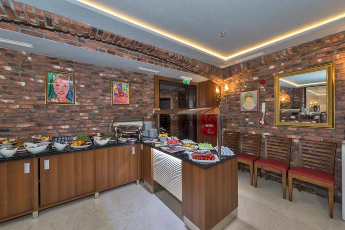 aprilis gold hotel special class