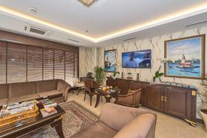 aprilis gold hotel special class