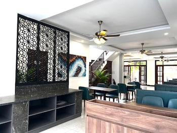 Dawn Boutique Luangprabang Hotel,,3 star
