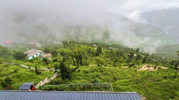 Vihangam A Luxury Stay, Mukteshwar,,2 star