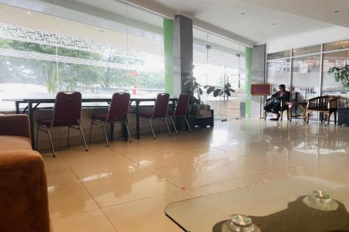 hotel o near mall panakukkang formerly