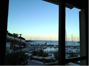 kythnos bay hotel