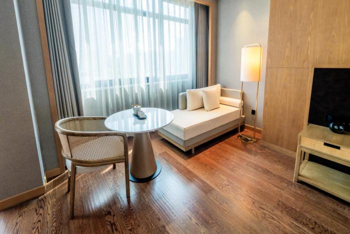 ssaw hotel guiyang beijing road guiyi subway station