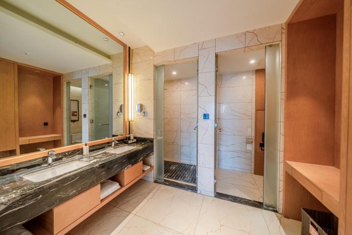 ssaw hotel guiyang beijing road guiyi subway station