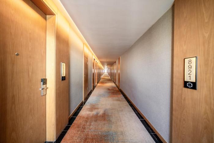 ssaw hotel guiyang beijing road guiyi subway station