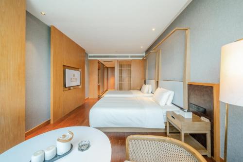 ssaw hotel guiyang beijing road guiyi subway station