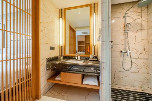 ssaw hotel guiyang beijing road guiyi subway station