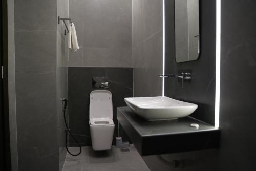 rateel apartment 2