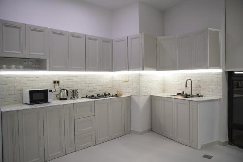 rateel apartment 2