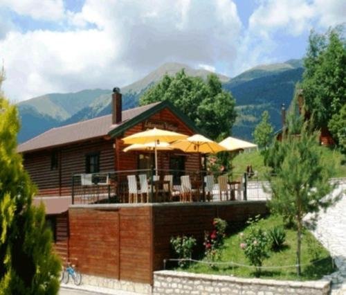 chalet likouresi village