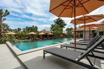 chaykha retreat phuket