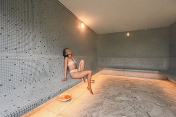 chaykha retreat phuket