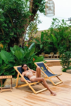 chaykha retreat phuket