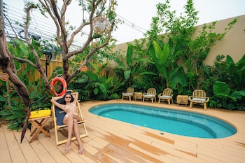 chaykha retreat phuket
