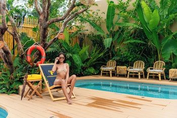 chaykha retreat phuket