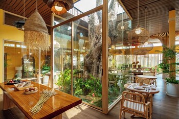 chaykha retreat phuket