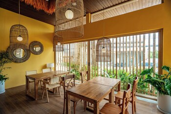 chaykha retreat phuket