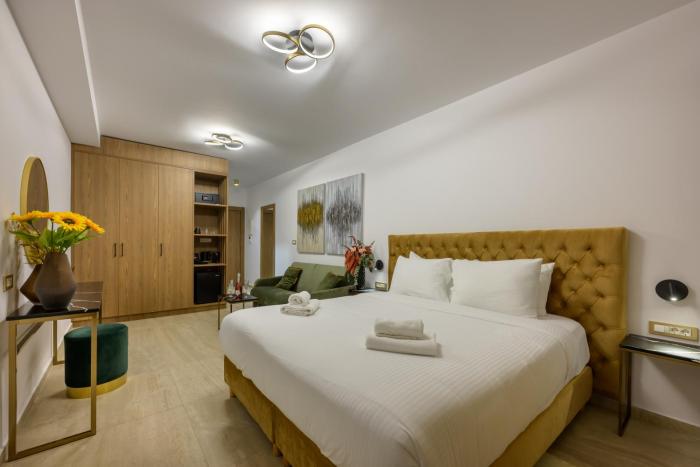 cens bronze luxury suites
