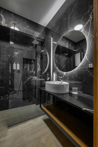 cens bronze luxury suites