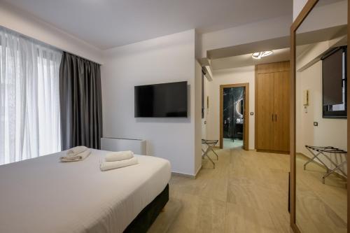 cens bronze luxury suites