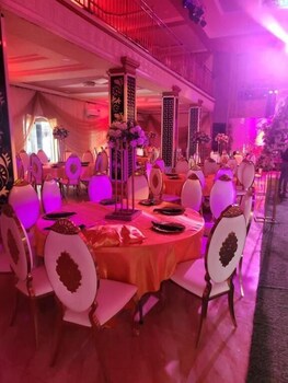 D&G Hotels & Suites,,3 star