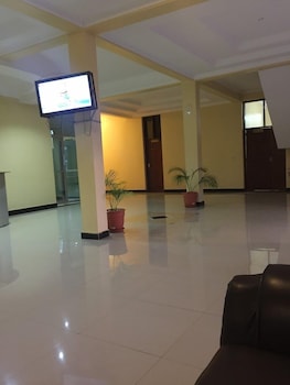 kelvian hotel wote