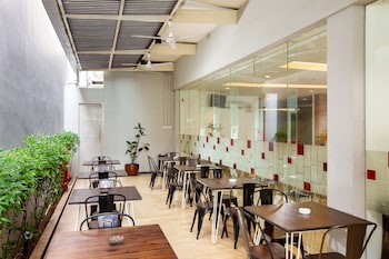 amaris hotel pancoran