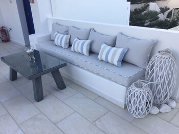 paros