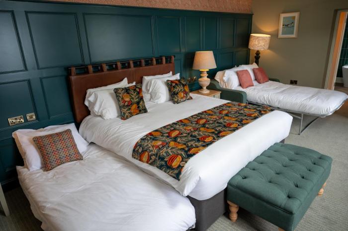 the royal inn by chef and brewer