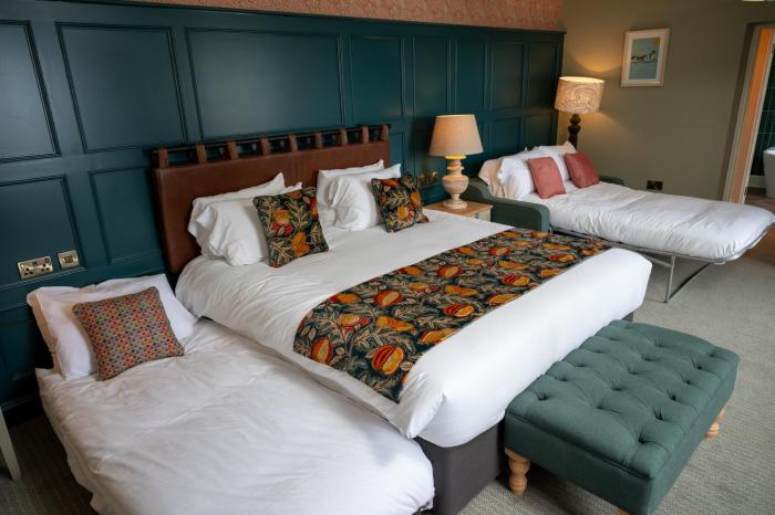 the royal inn by chef and brewer