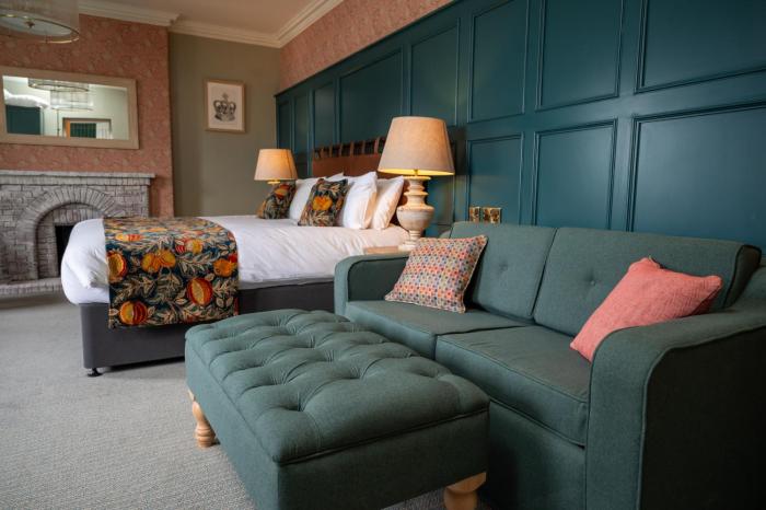 the royal inn by chef and brewer
