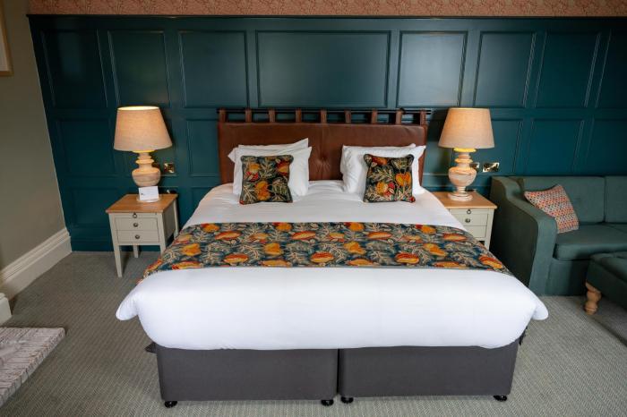 the royal inn by chef and brewer