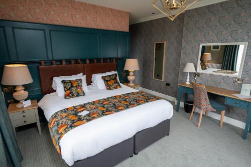 the royal inn by chef and brewer