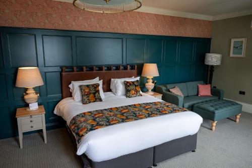 the royal inn by chef and brewer