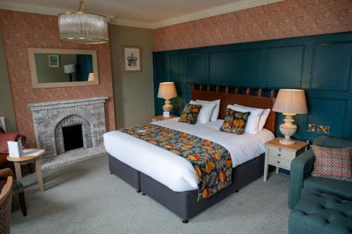 the royal inn by chef and brewer