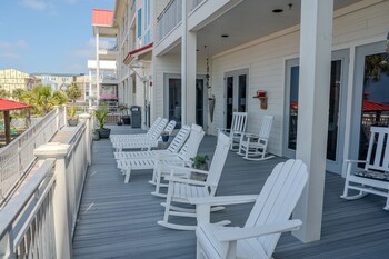 driftwood inn
