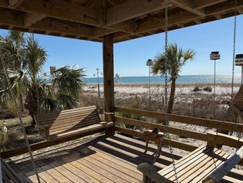 driftwood inn