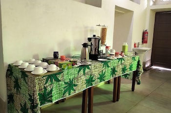 Stonetown Tides Hotel,,3 star