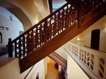 Stonetown Tides Hotel,,3 star