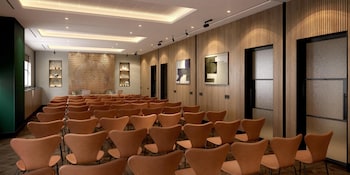 hyatt regency london olympia