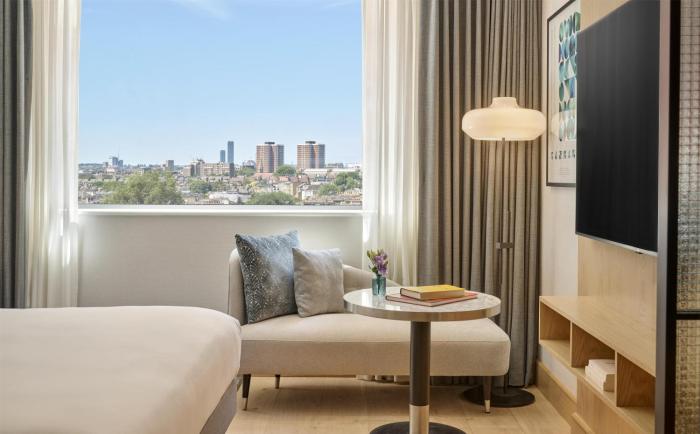 hyatt regency london olympia