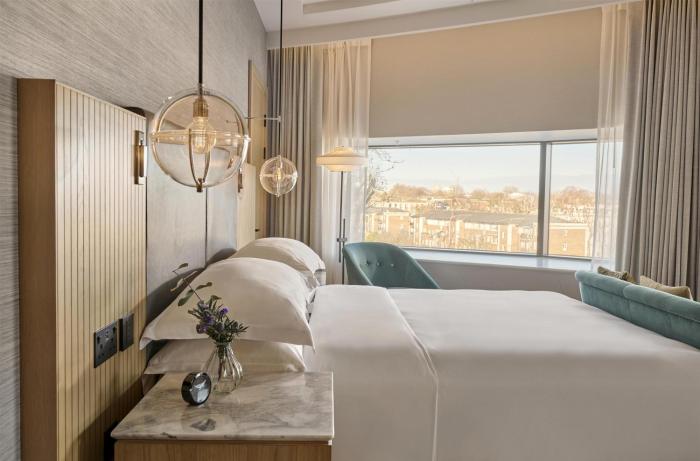 hyatt regency london olympia