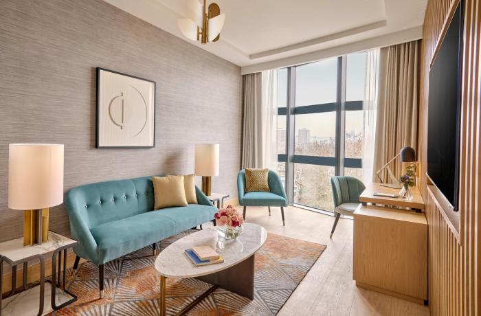 hyatt regency london olympia