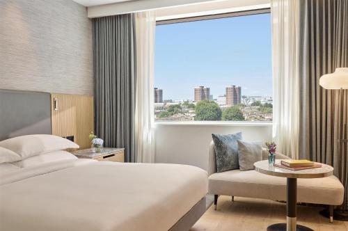 hyatt regency london olympia