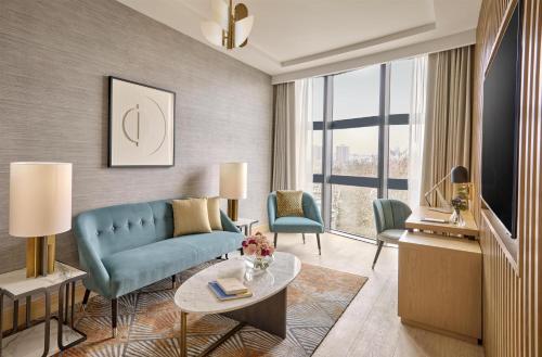hyatt regency london olympia