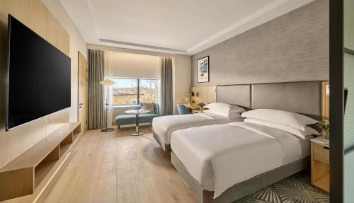 hyatt regency london olympia