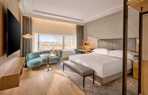 hyatt regency london olympia