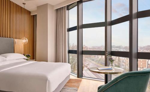 hyatt regency london olympia